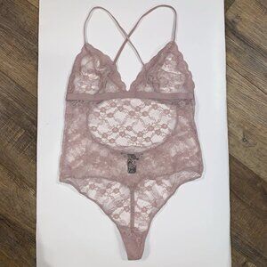 Victoria Secret Sheer Lilac LACE Thong BODYSUIT Wireless M Criss Cross Back Sexy